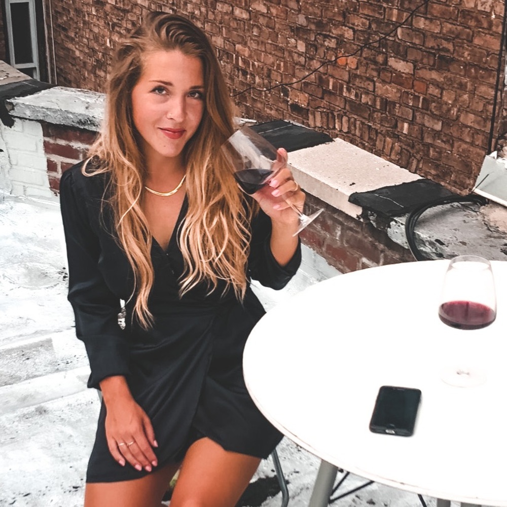 Meet your Posher, Amelie